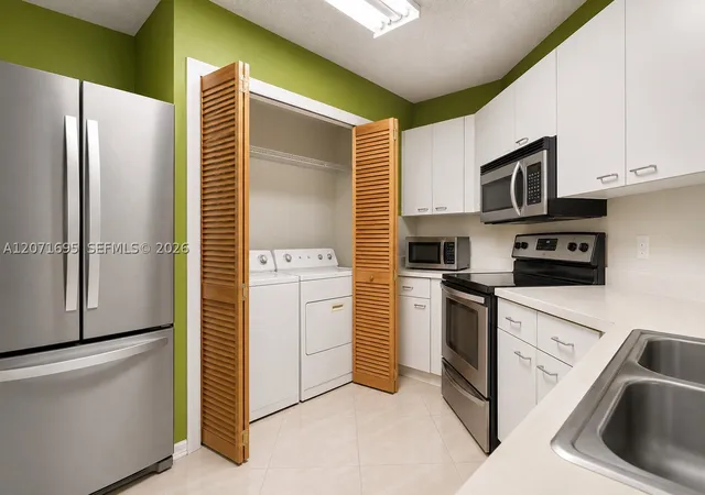 6276-nw-186th-st-305-hialeah-fl-33015/hzid_8b8b4584