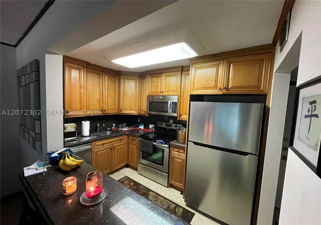 5570-nw-44th-st-208a-lauderhill-fl-33319/hzid_10c8d1fe