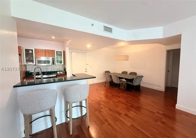 2775-ne-187th-st-313-aventura-fl-33180/hzid_23ff0f6f
