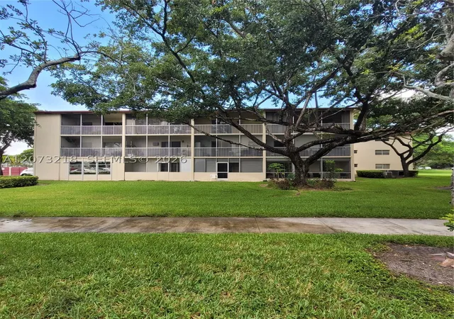 151-sw-134th-way-212n-pembroke-pines-fl-33027/hzid_bc189075