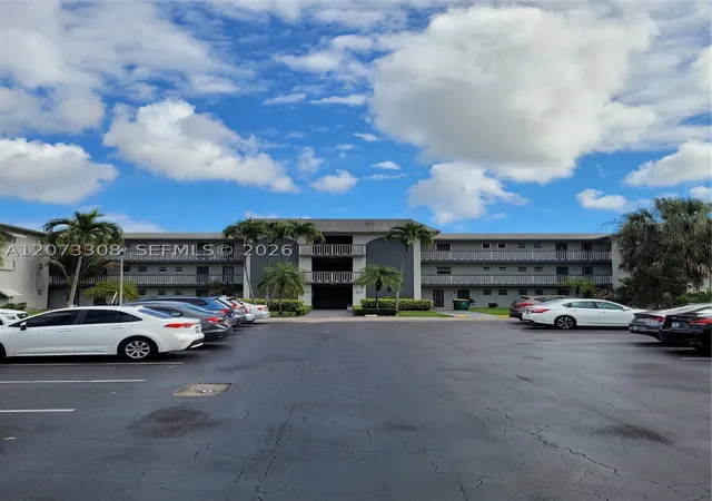 1001-hillcrest-ct-215-hollywood-fl-33021/hzid_fa6a1315