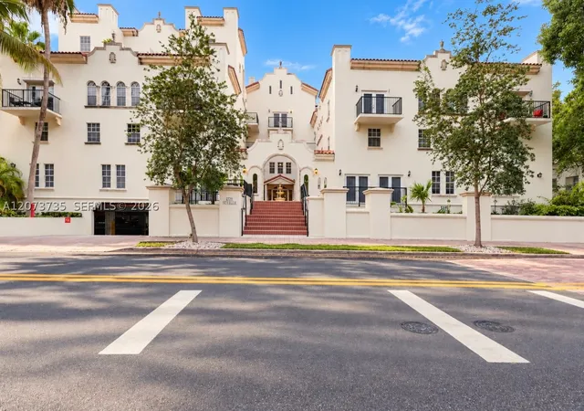 323-navarre-ave-301-coral-gables-fl-33134/hzid_0a20dc77