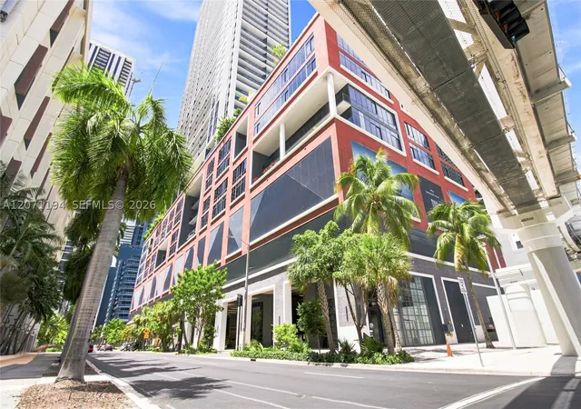 159-ne-6th-st-5102-miami-fl-33132/hzid_653e95dc