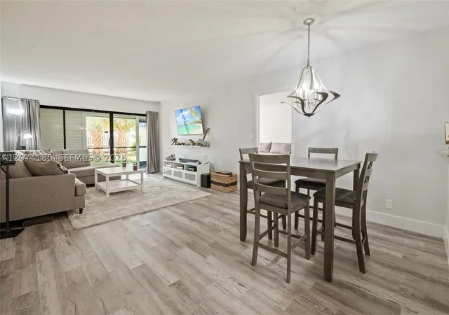 301-racquet-club-rd-104-weston-fl-33326/hzid_a636bd3f