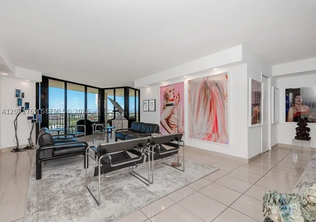 1000-quayside-terrace-1901-miami-fl-33138/hzid_d801853f