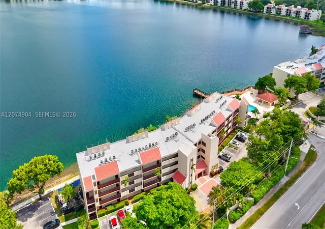 114-lake-emerald-dr-409-oakland-park-fl-33309/hzid_5ece0a80