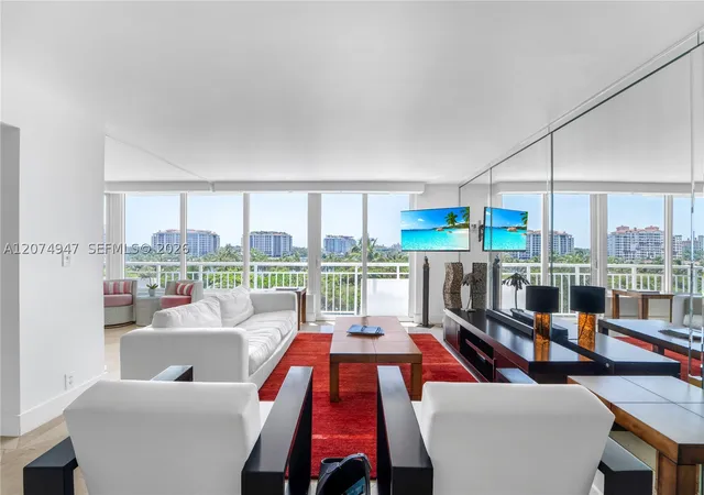 400-s-pointe-dr-505-miami-beach-fl-33139/hzid_2cff2e85