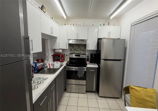 233-ne-14th-ave-205-hallandale-beach-fl-33009/hzid_3175e306