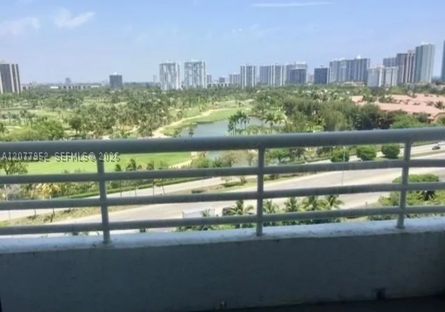 3300-ne-192nd-st-1210-aventura-fl-33180/hzid_84e5555d
