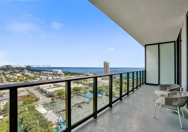 580-72nd-st-1809-miami-beach-fl-33141/hzid_3a055639