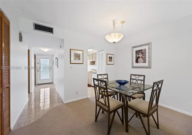 8305-nw-61st-st-c303-tamarac-fl-33321/hzid_d1858bff