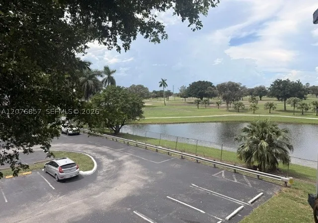 6955-nw-186th-st-f306-hialeah-fl-33015/hzid_299120cf