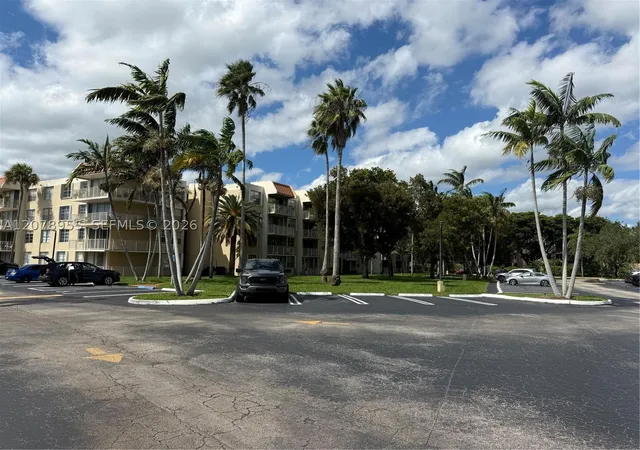 13100-sw-92-av-a-ph10-miami-fl-33176/hzid_fea3e6c3