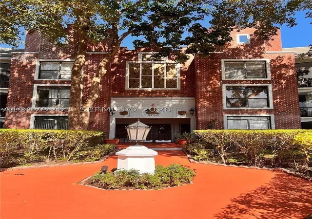3760-inverrary-dr-2r-lauderhill-fl-33319/hzid_d7a7b41c