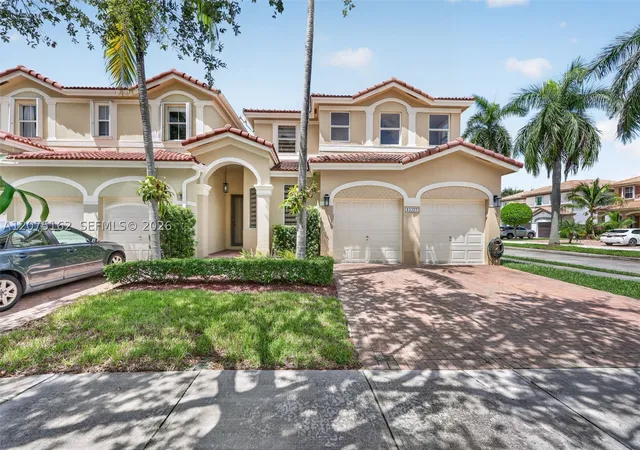 12377-sw-125th-st-miami-fl-33186/hzid_cec05963