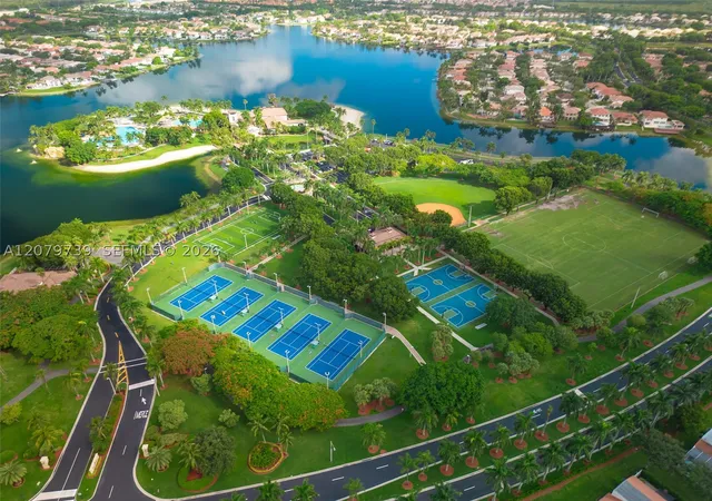 10750-nw-66th-st-102-doral-fl-33178/hzid_e094325a
