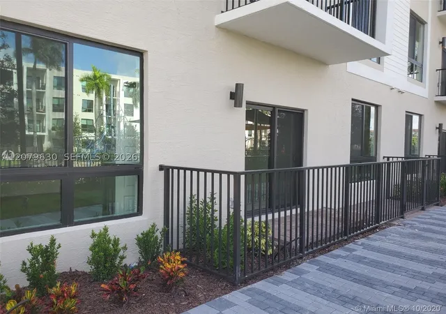 8301-nw-41st-st-b-110-doral-fl-33166/hzid_cf80f69e