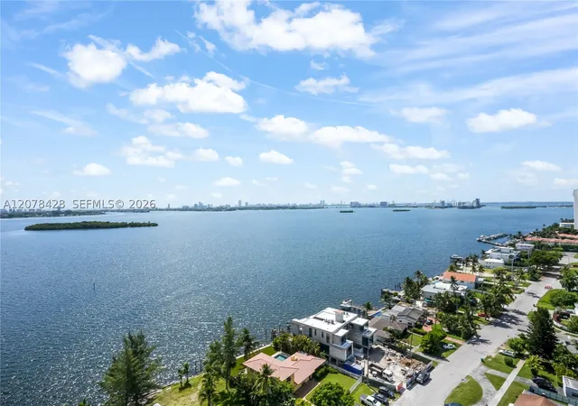 11113-biscayne-blvd-1951-miami-fl-33181/hzid_87a423f6