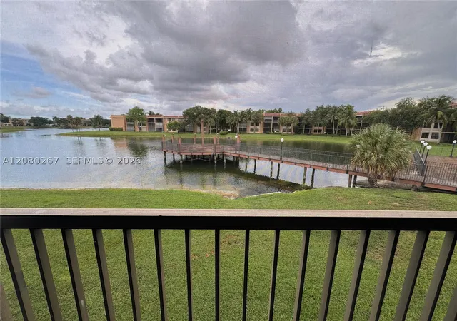 5613-coral-lake-dr-201-margate-fl-33063/hzid_745e5c6d
