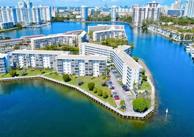 3030-marcos-dr-t302-aventura-fl-33160/hzid_86023ef5