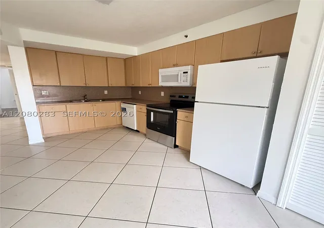 22931-sw-88th-place-105-cutler-bay-fl-33190/hzid_b6dde497
