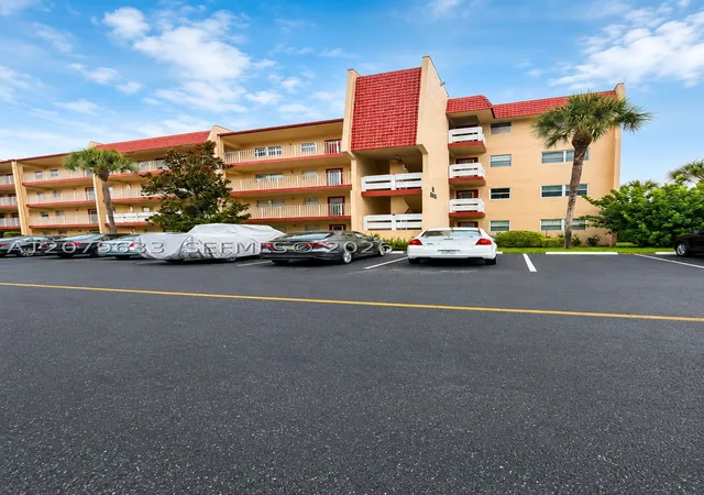 1035-country-clb-dr-408-margate-fl-33063/hzid_d676fb48