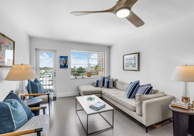 730-pennsylvania-ave-705-miami-beach-fl-33139/hzid_225691b1