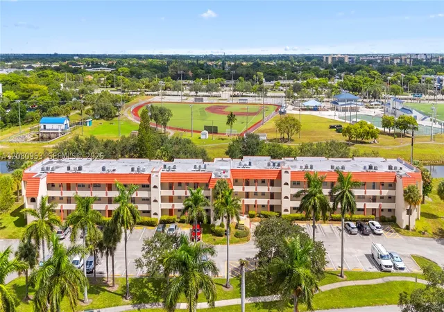 7891-n-sunrise-lakes-dr-305-sunrise-fl-33322/hzid_7fa49e48