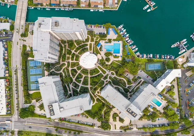 500-three-islands-blvd-618-hallandale-beach-fl-33009/hzid_3d8a7f1d