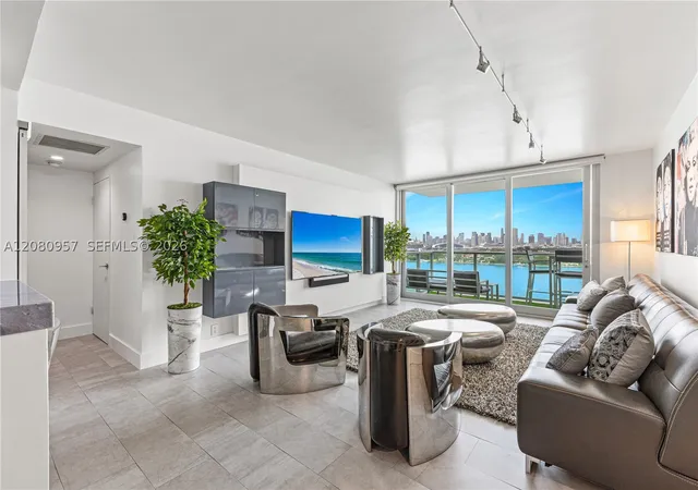 1000-west-ave-1518-miami-beach-fl-33139/hzid_4342cf1d