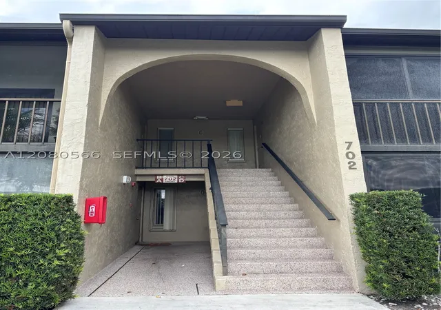 702-sunny-pine-way-a1-green-acres-fl-33415/hzid_d1412144
