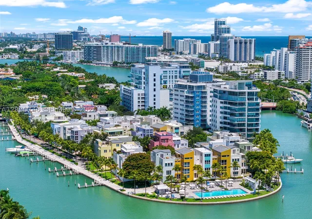 6103-aqua-ave-702-miami-beach-fl-33141/hzid_bd70cb0f