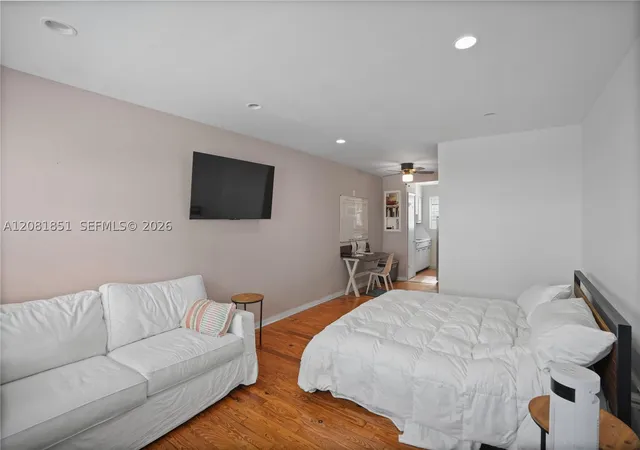 200-76th-street-56-miami-beach-fl-33141/hzid_7a9a709e