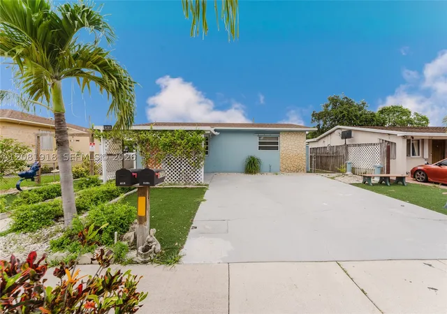 5737-grant-st-hollywood-fl-33021/hzid_2c57c9ad