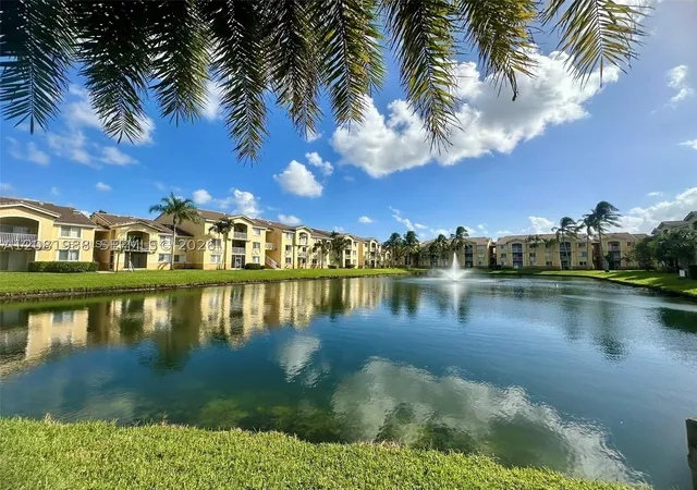 2620-s-university-dr-105-davie-fl-33328/hzid_69e3538f