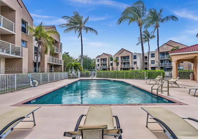 2721-ocean-clb-blvd-201-hollywood-fl-33019/hzid_5dcff159
