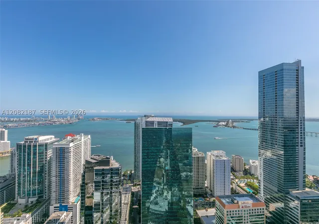 1300-s-miami-ave-ph5101-miami-fl-33130/hzid_9c01a7e1