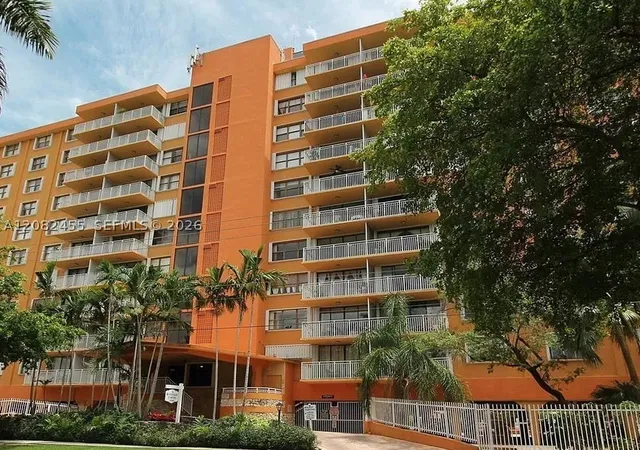 2450-ne-135th-street-102-north-miami-fl-33181/hzid_11fa08fd