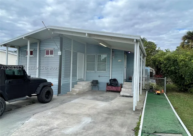 19800-sw-180th-ave-132-miami-fl-33187/hzid_1b94b799