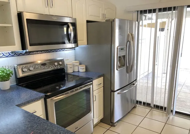 2775-w-62nd-street-106-hialeah-fl-33016/hzid_01397b74