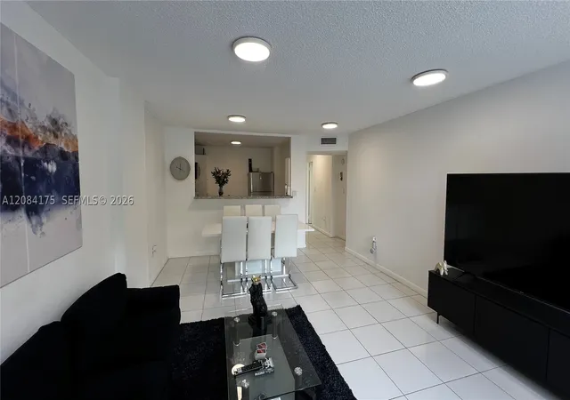 2780-ne-183rd-street-303-aventura-fl-33160/hzid_ccf37ff8