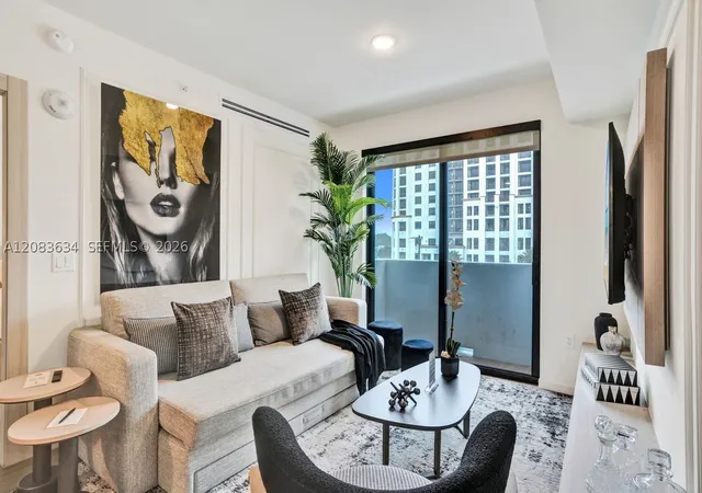 4220-laguna-st-403-coral-gables-fl-33146/hzid_4532c0c5