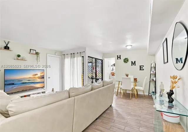 1031-adams-ave-1031c-homestead-fl-33034/hzid_8b529bae