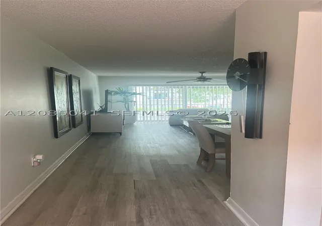 1480-w-46th-street-210-hialeah-fl-33012/hzid_2af7f4a8