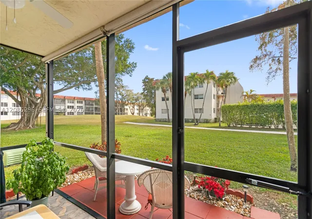 691-s-hollybrook-dr-26-105-pembroke-pines-fl-33025/hzid_930b95bf