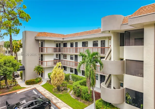 7547-nw-79th-avenue-312-tamarac-fl-33321/hzid_fbcbdd9b