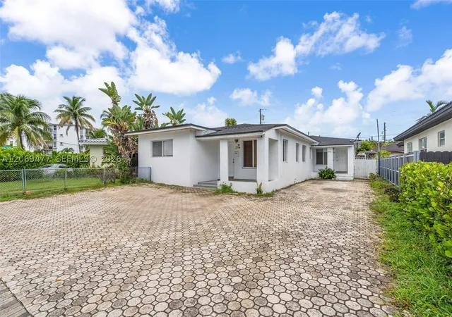 540-beacom-blvd-miami-fl-33135/hzid_e12e4ece