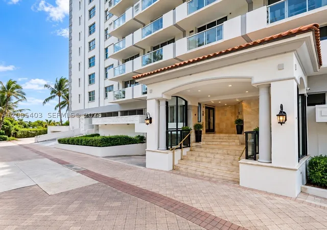 9195-collins-ave-1010-surfside-fl-33154/hzid_83a5a059
