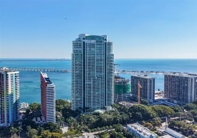 1643-brickell-ave-4901-miami-fl-33129/hzid_f65be5f3