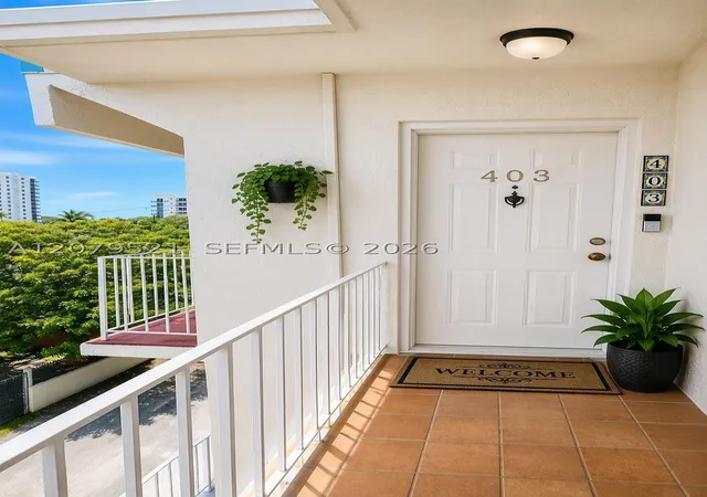 2138-sw-6th-street-403-miami-fl-33135/hzid_c8c56f34